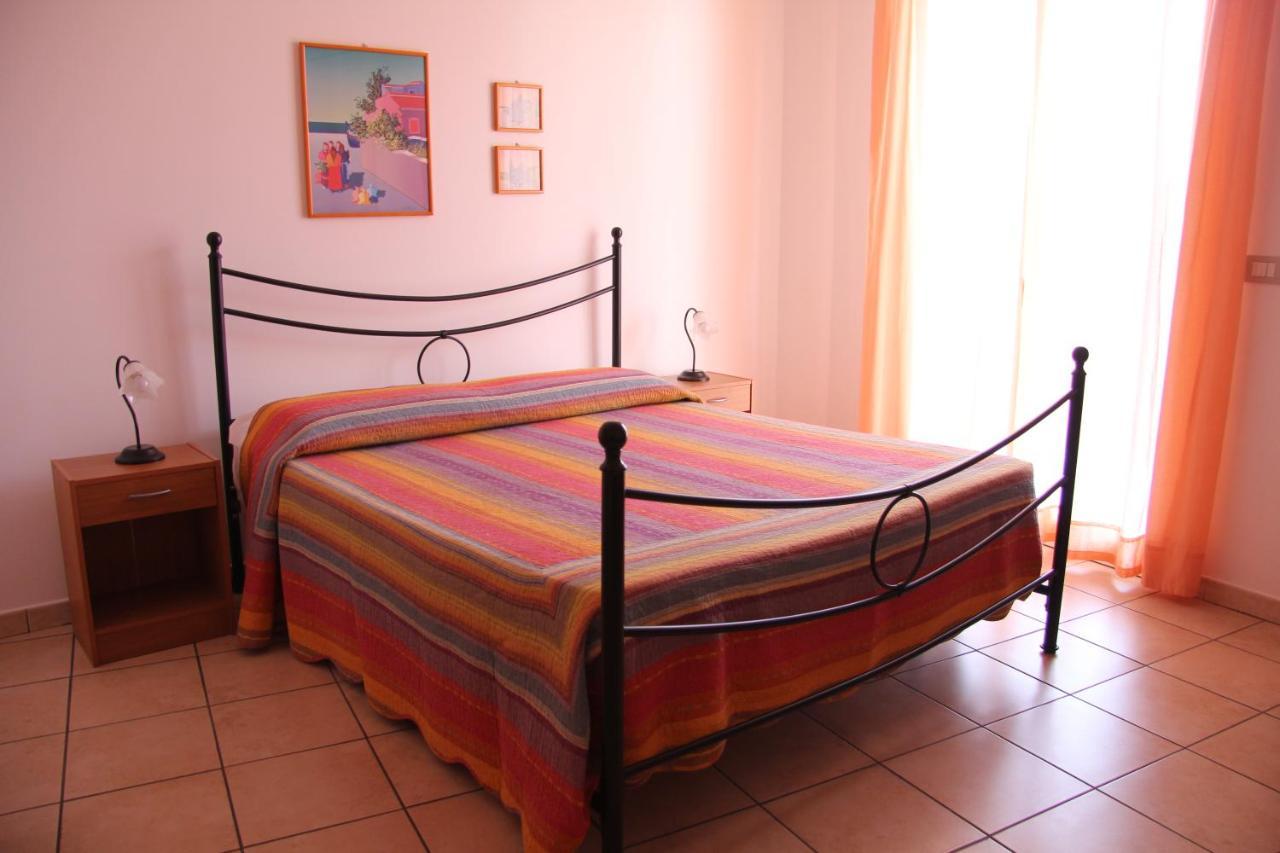 Fragolina B&B Furci Siculo Kültér fotó