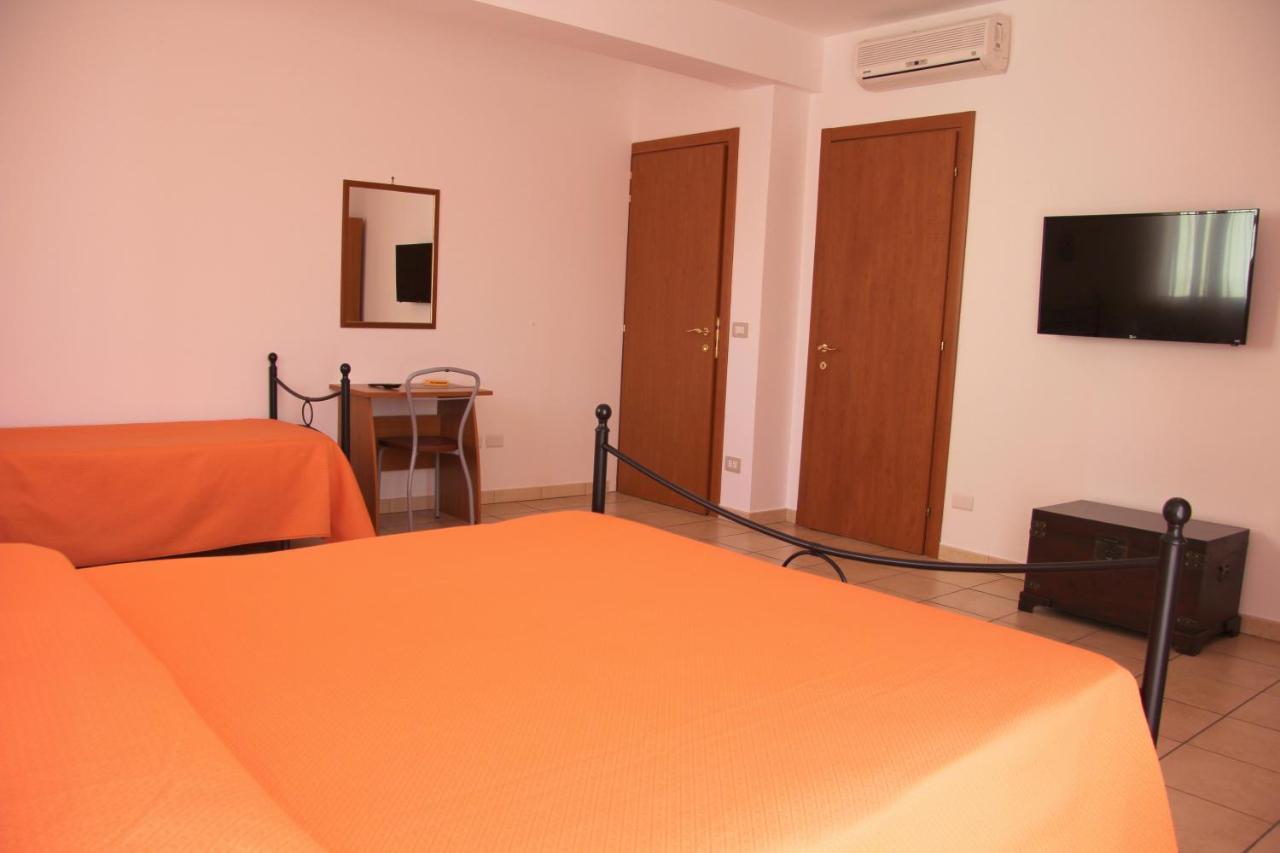 Fragolina B&B Furci Siculo Kültér fotó