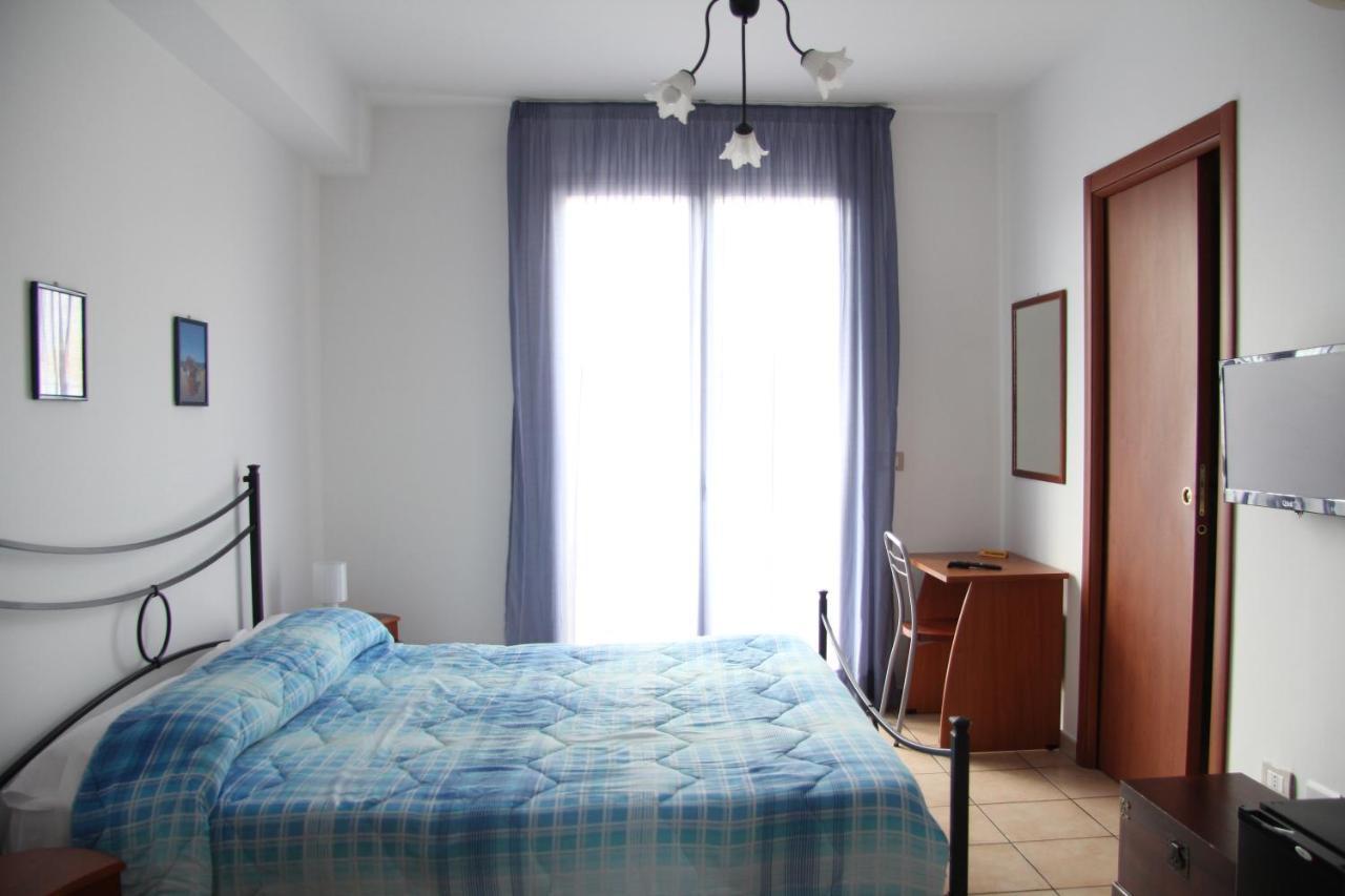 Fragolina B&B Furci Siculo Kültér fotó
